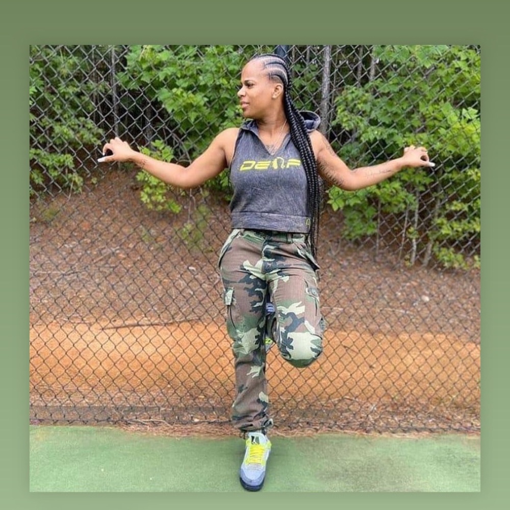 Women’s Sleeveless hoodie